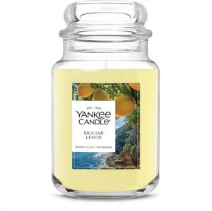 Yankee Candle Sicilian Lemon in Sunny Yellow